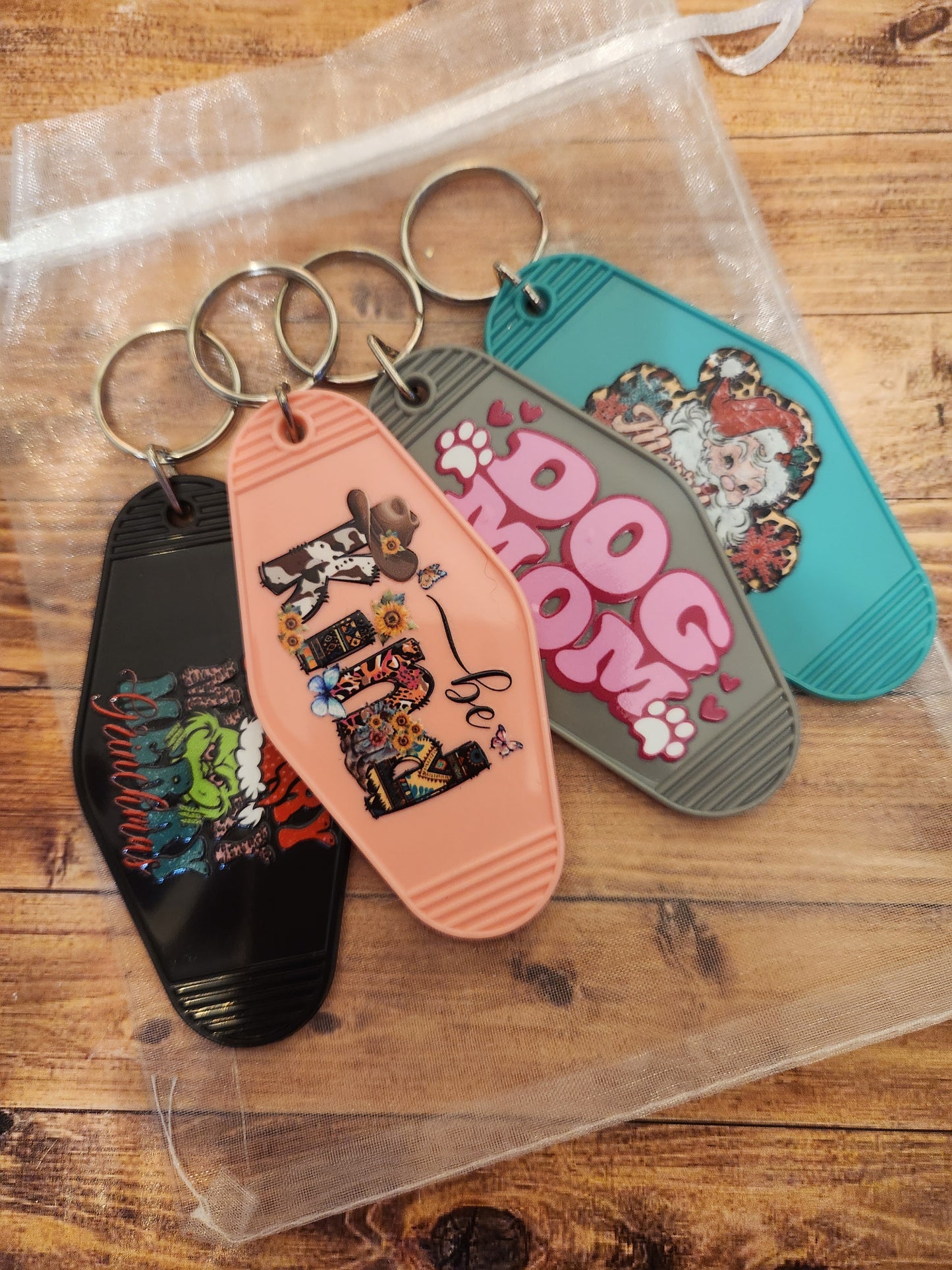 Motel Keychains: Be Kind