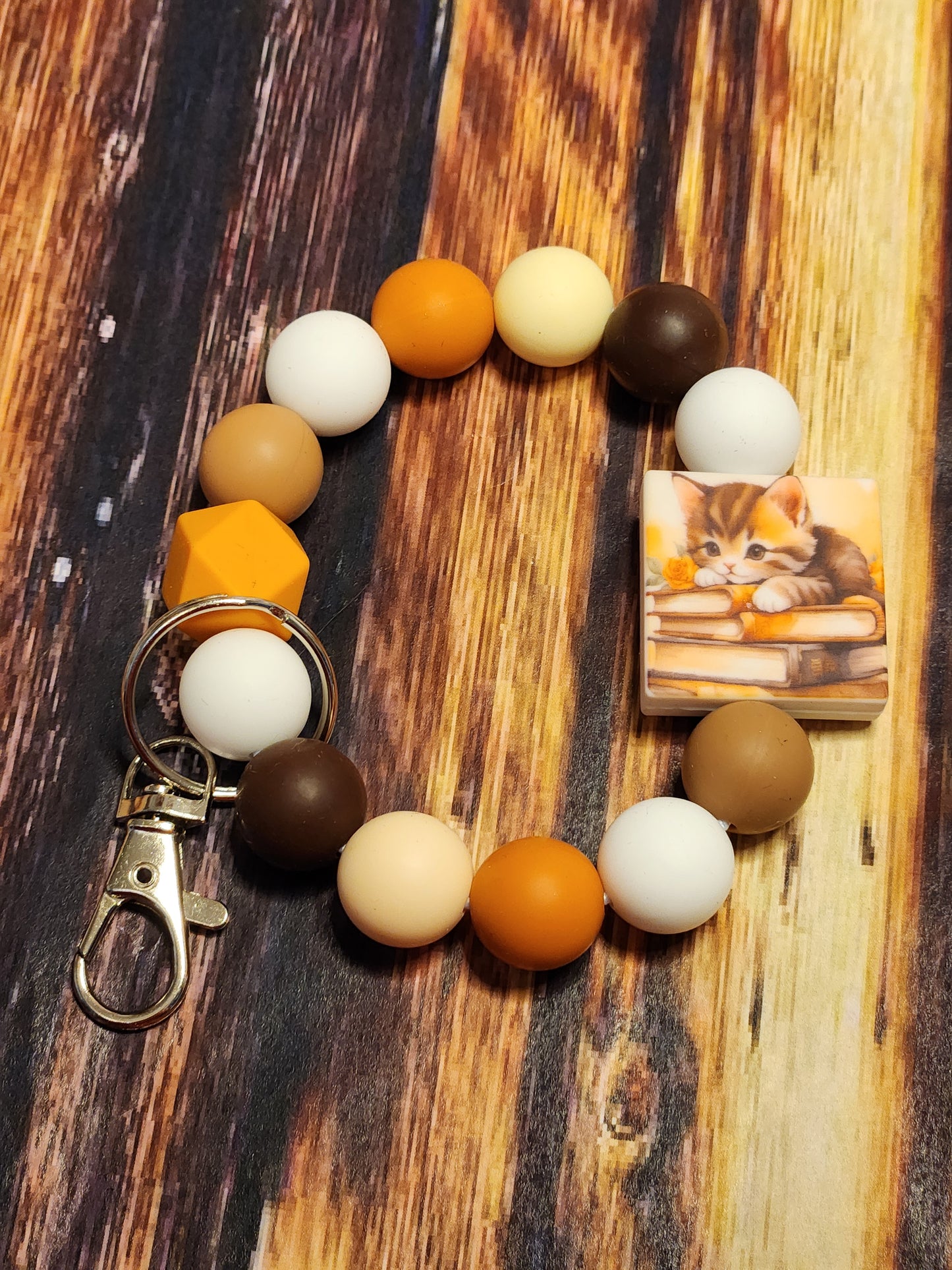 Wristlet: Cat and Books