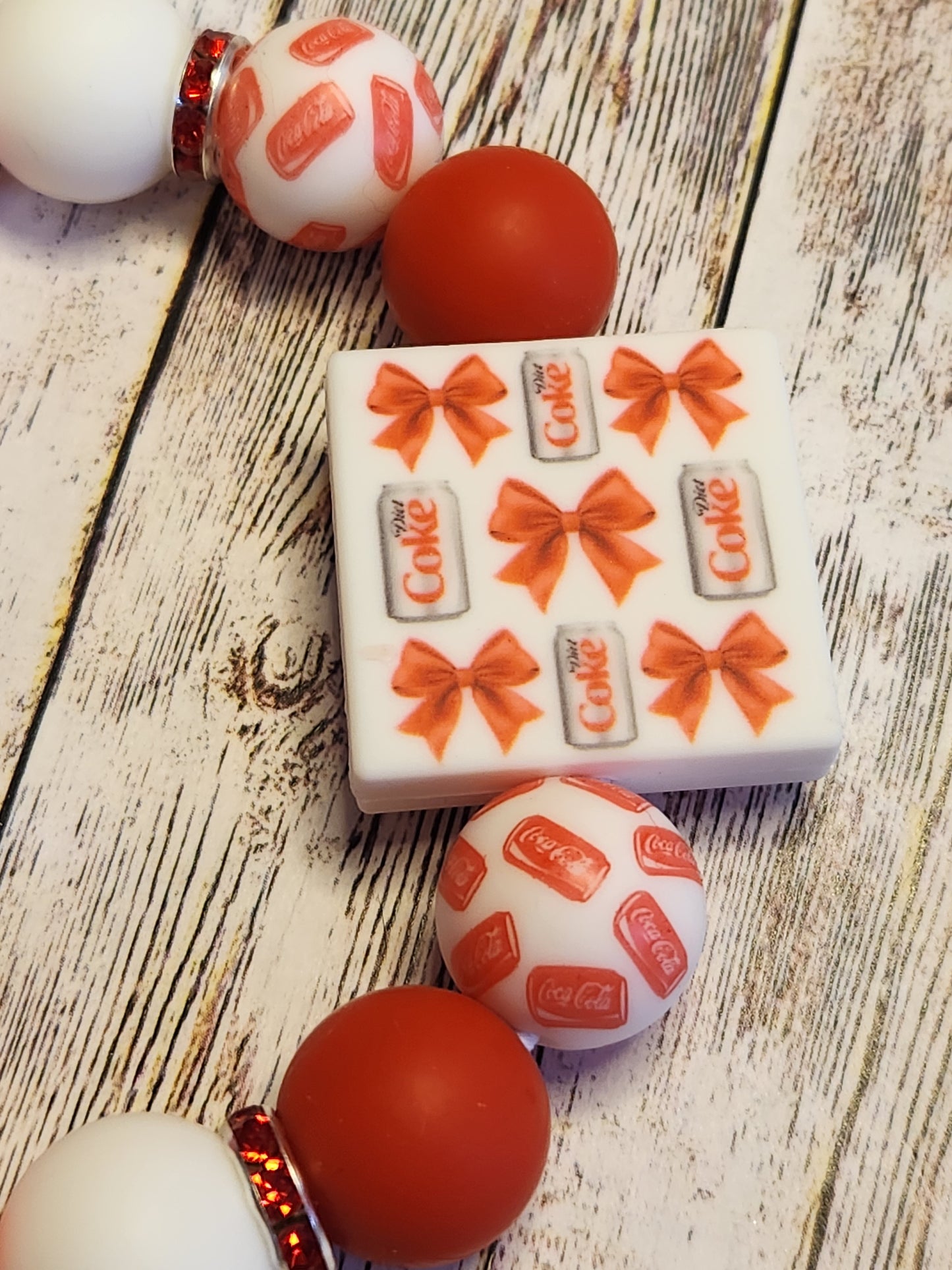 Wristlet: Bows (Diet Coke, cola cans)