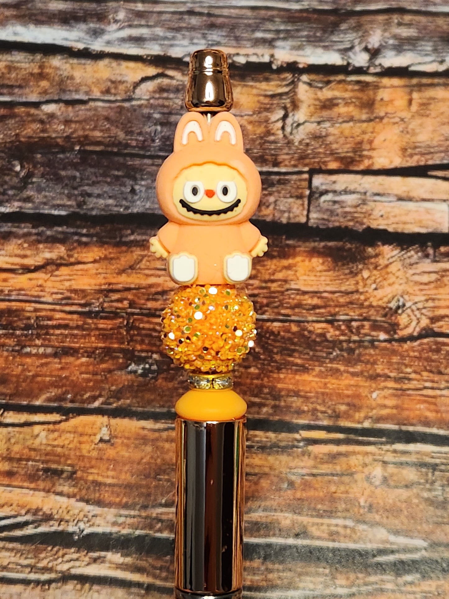 Beaded Pen: Labubu (peach/tan)