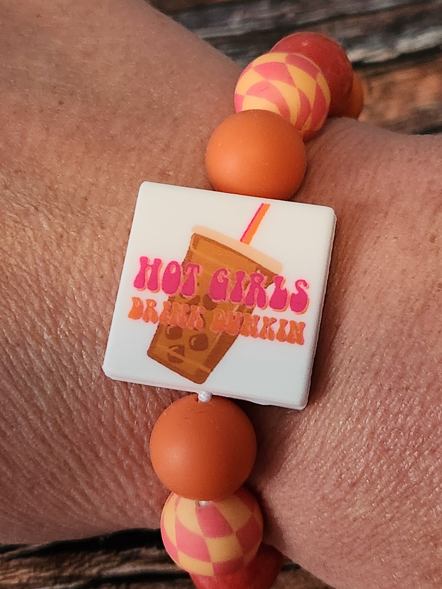 Wristlet: Dunkin (Hot Girls Drink Dunkin)