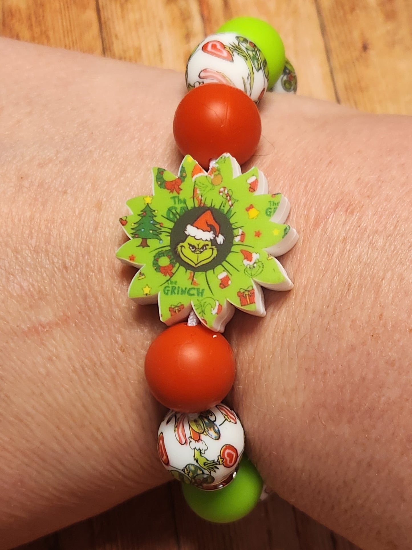 Wristlet: Winter (Grinch #1)