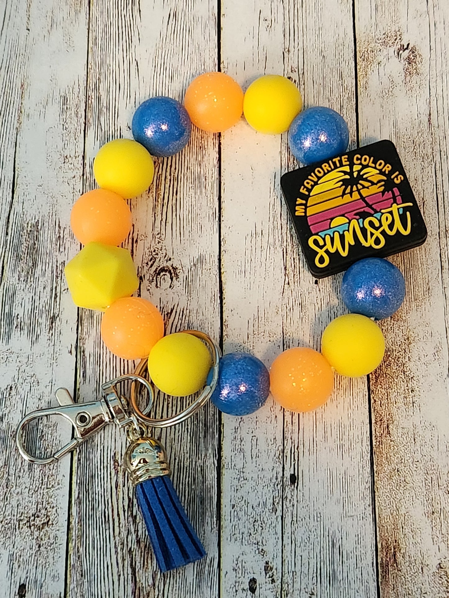 Wristlet: Summer (My favorite color is sunset)