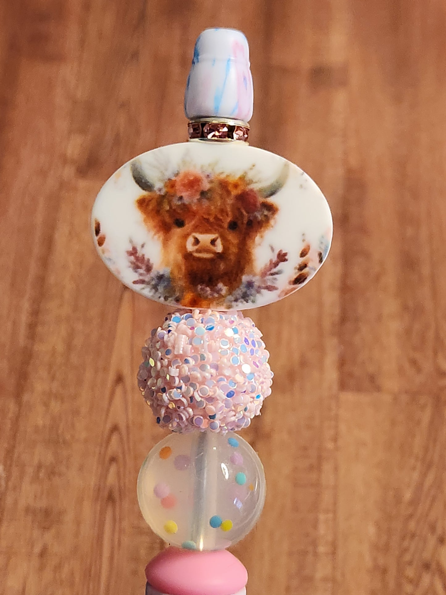 Beaded Pen: Cows (Floral Highlamd Cow)