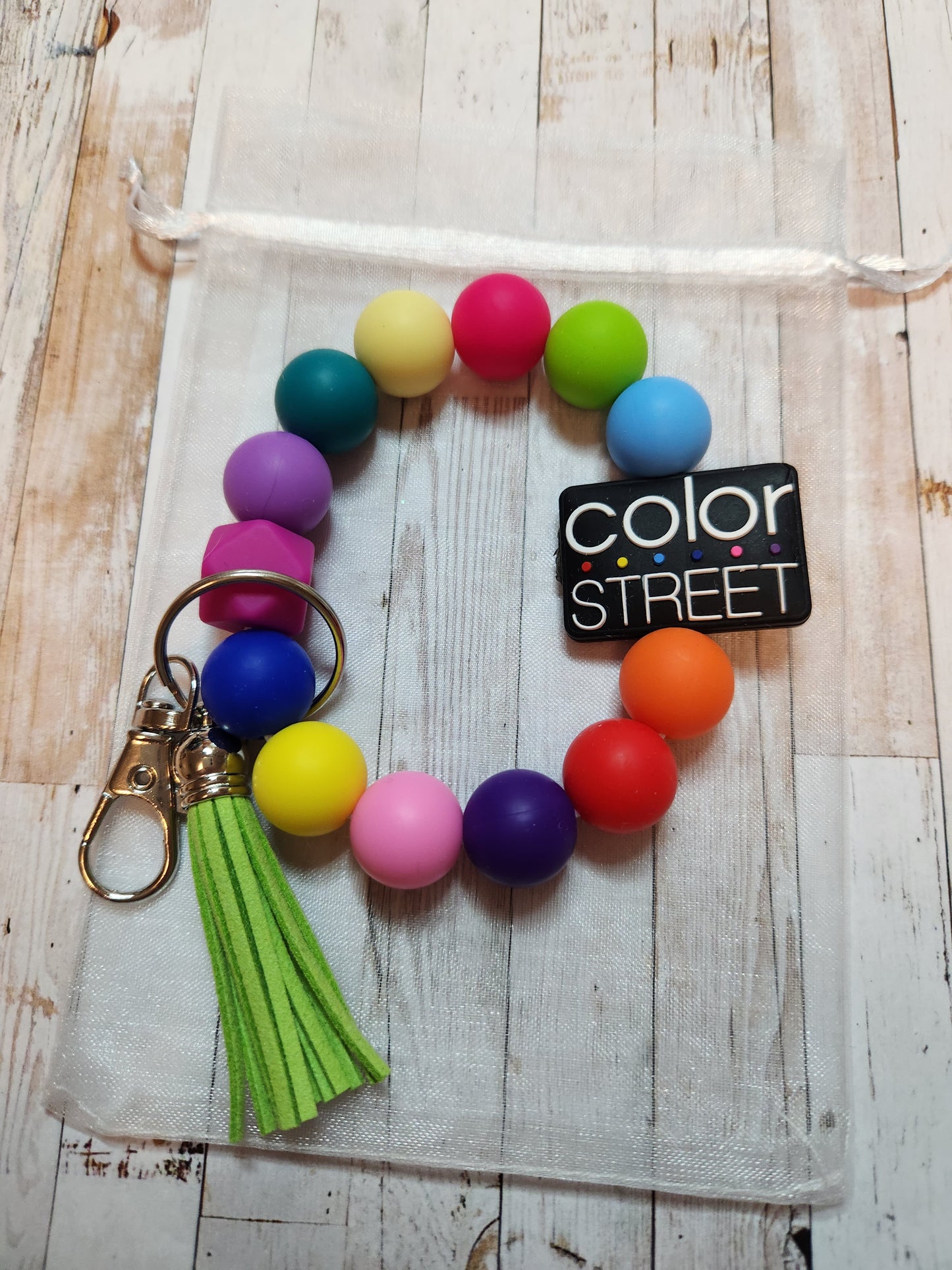 Wristlet: Color Street