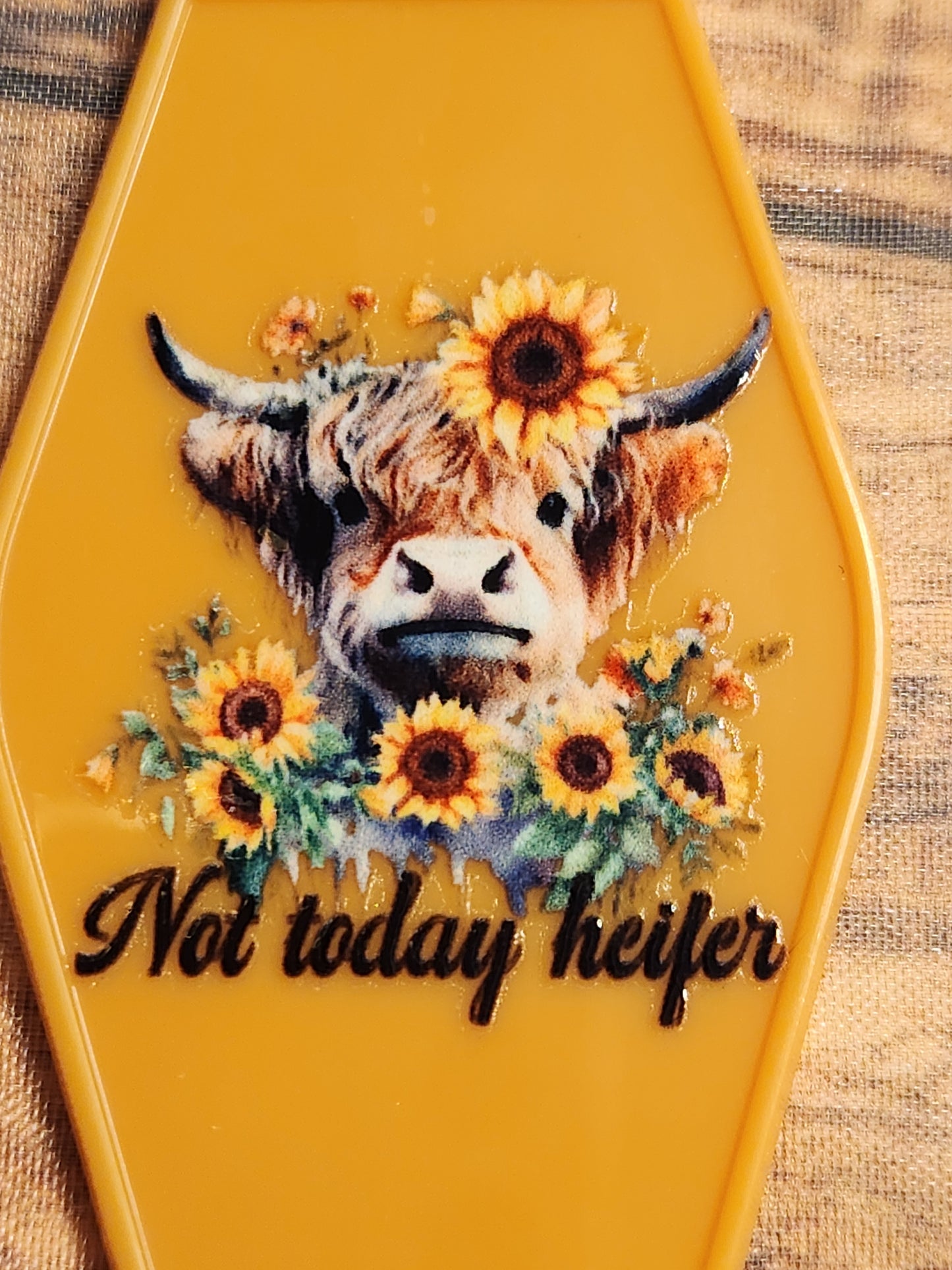 Motel Keychains: Buttercup (Cow/Highland)