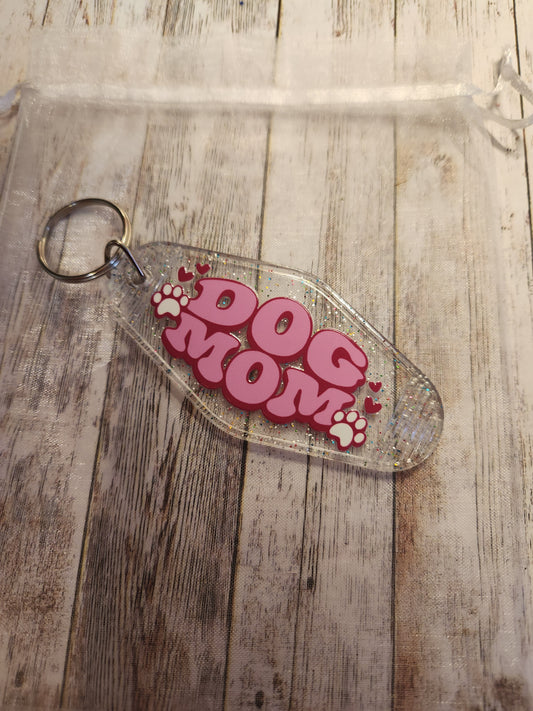 Motel Keychain: Dog Mom