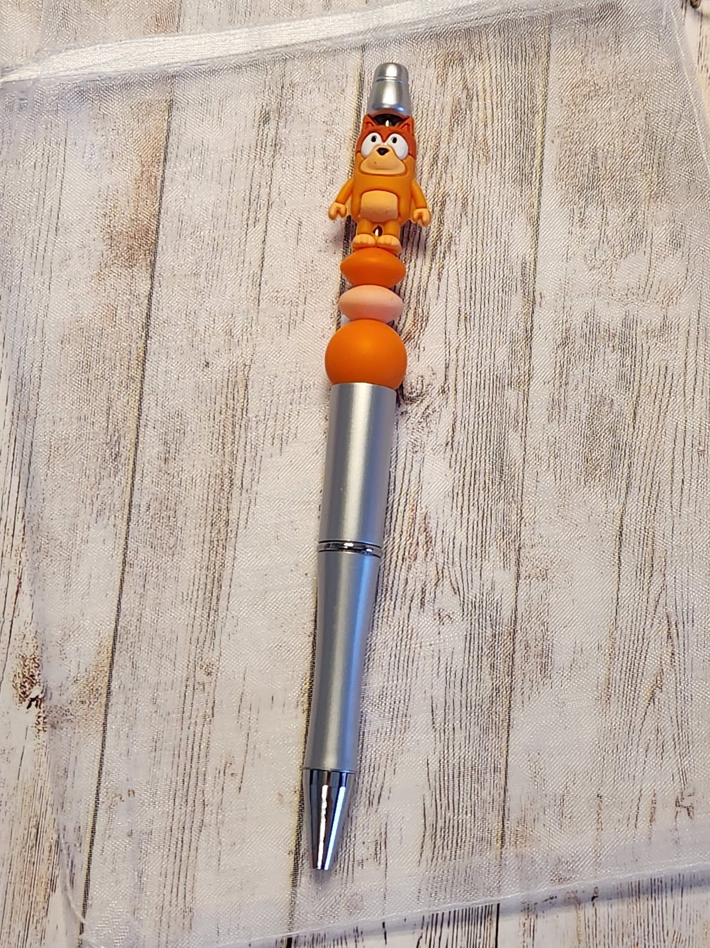 Beaded Pen: Bluey and Friends (Bingo)