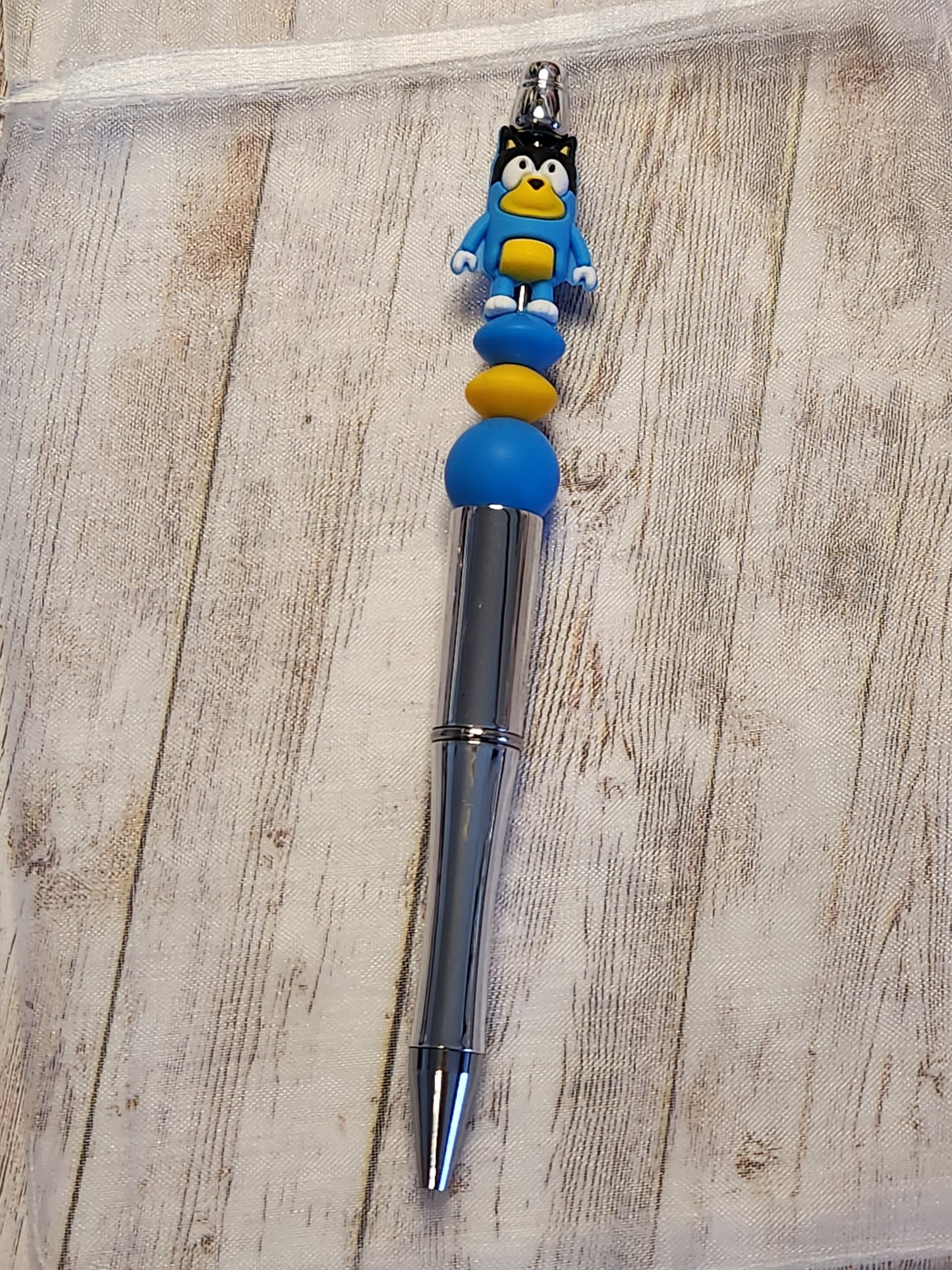 Beaded Pen: Bluey and Friends (Bluey)