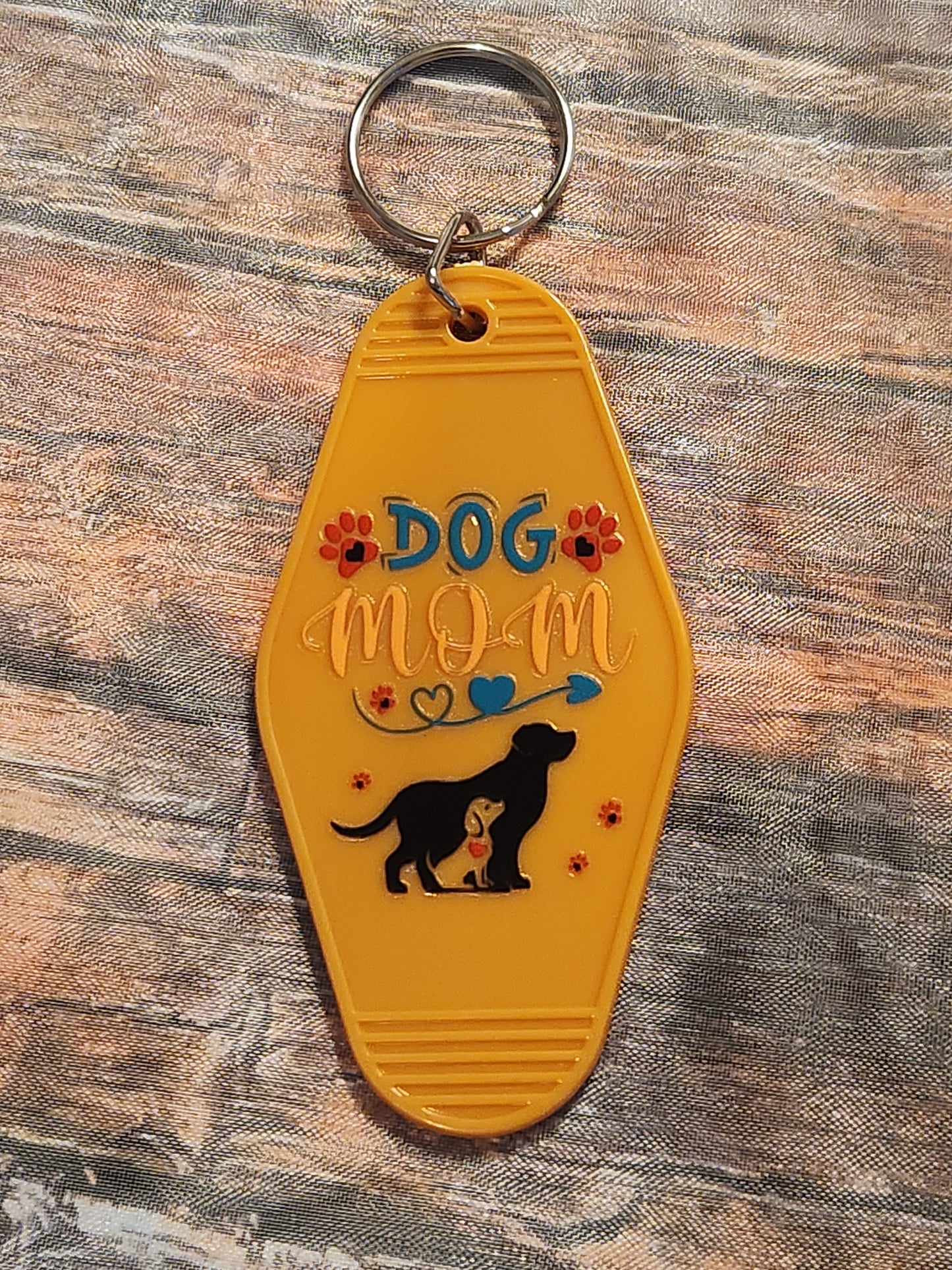 Motel Keychain: Dog Mom (Yellow)