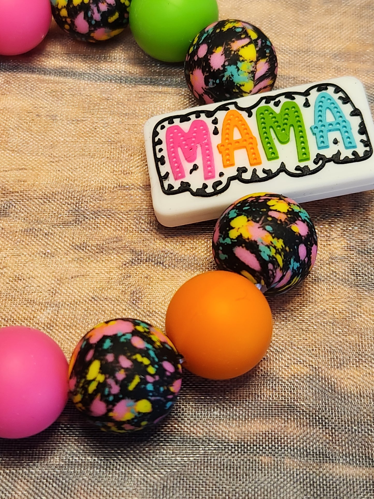 Wristlet: Mama (Neon, 80s)