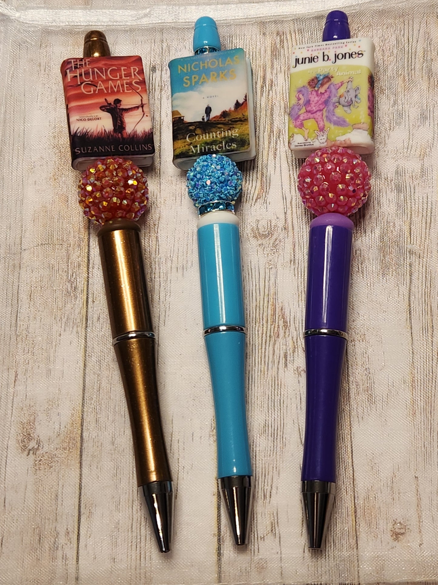 Beaded Pen: Book Series (Nicholas Sparks, Counting Miracles)