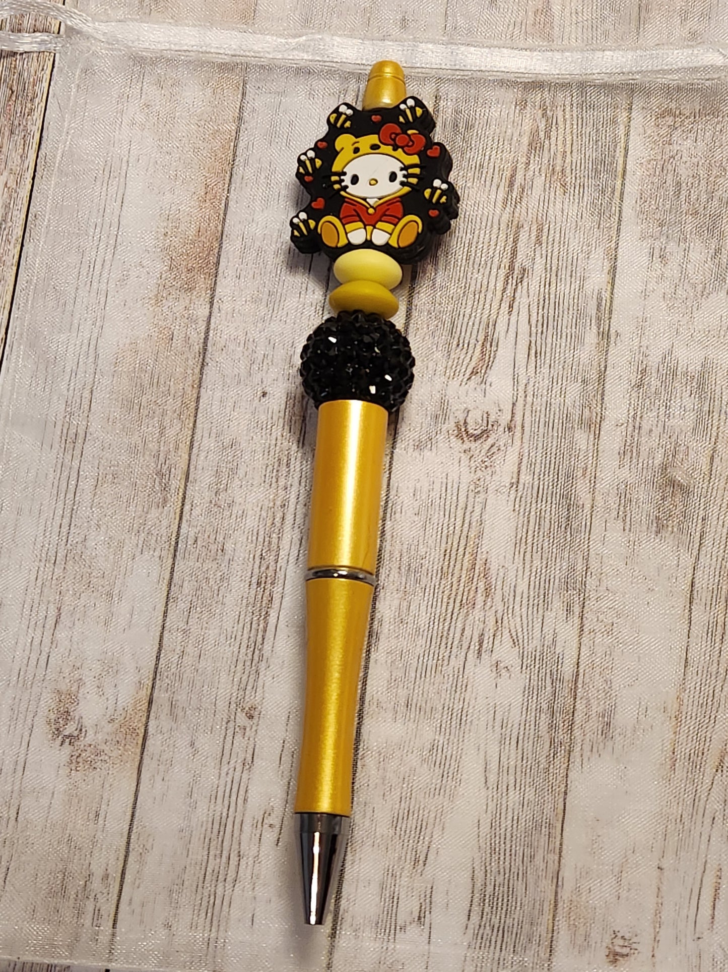 Beaded Pen: Love Collection (Hello Kitty as Pooh Bear)