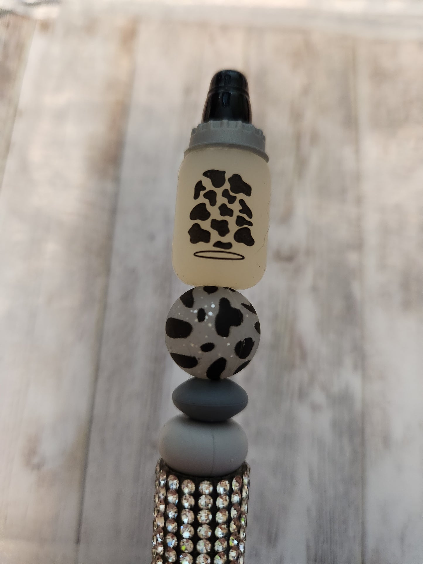 Beaded Pen: Cow Print Mason Jar