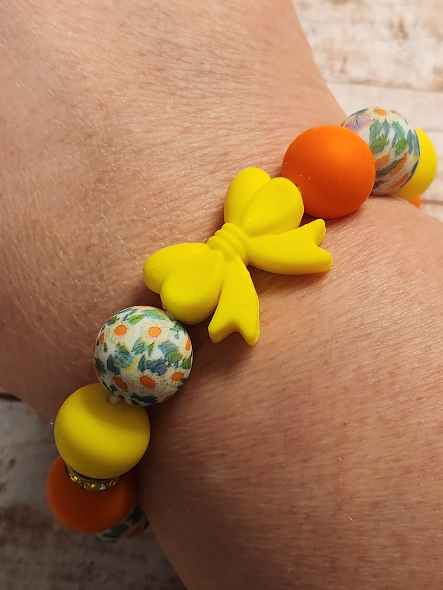 Wristlet: Bows (Spring, Yellow)