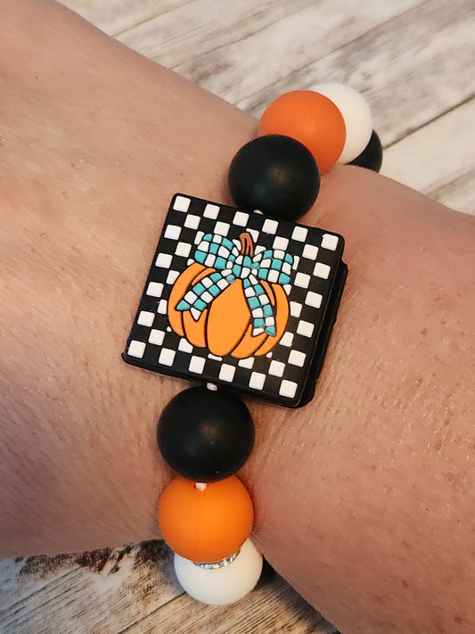 Wristlet Keychains: Fall (orange and black pumpkin)