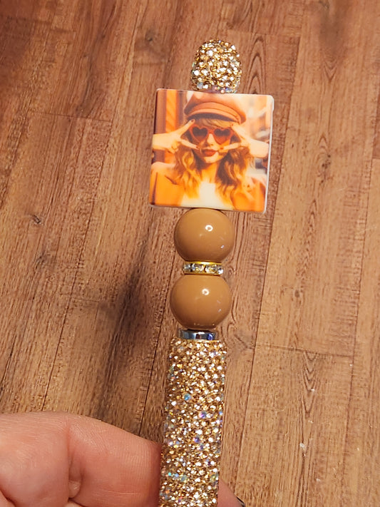 Stylus: Taylor (heart glasses)