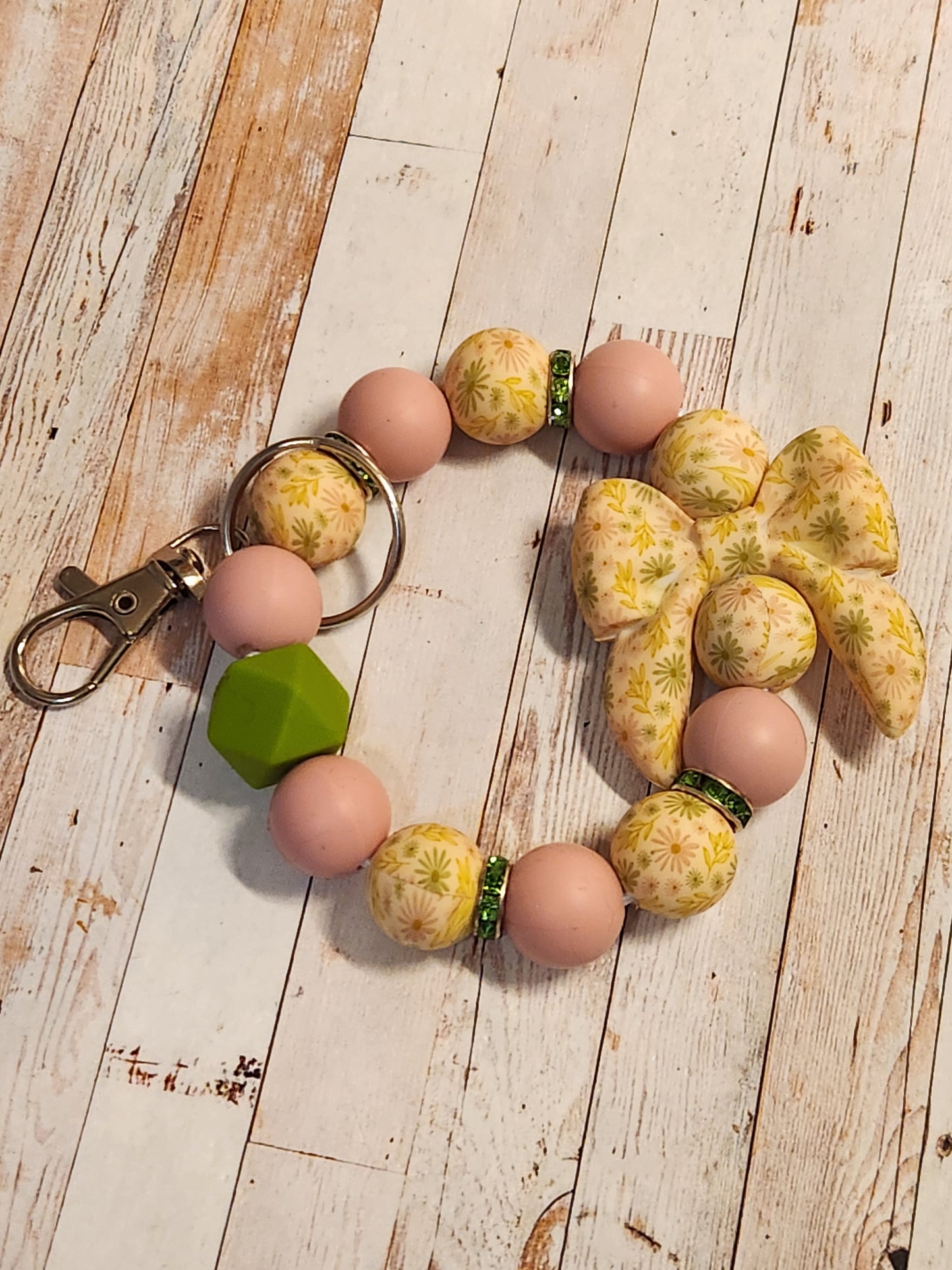 Wristlet: Bows (Floral, Spring Bows)