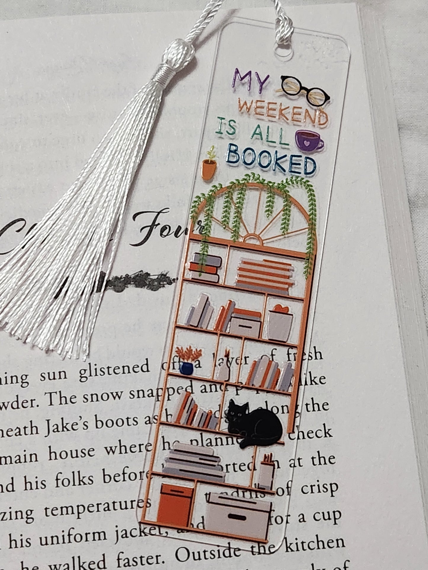 Bookmark: My weekend is booked (cats)