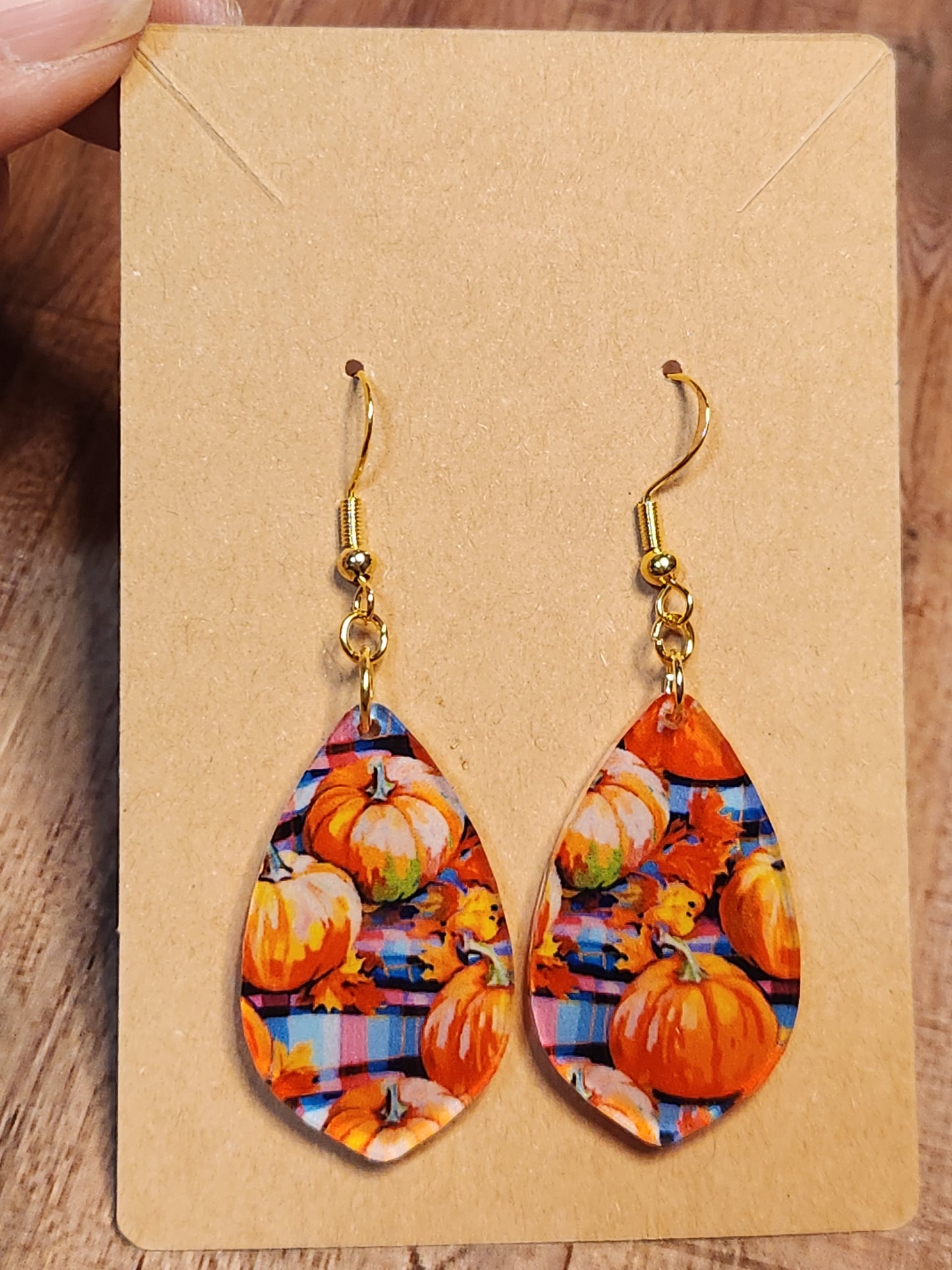 Earrings: Fall (bright pumpkins)