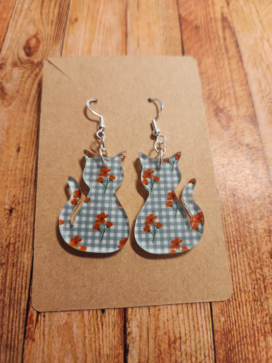 Earrings: Cats (green gingham and flowers)