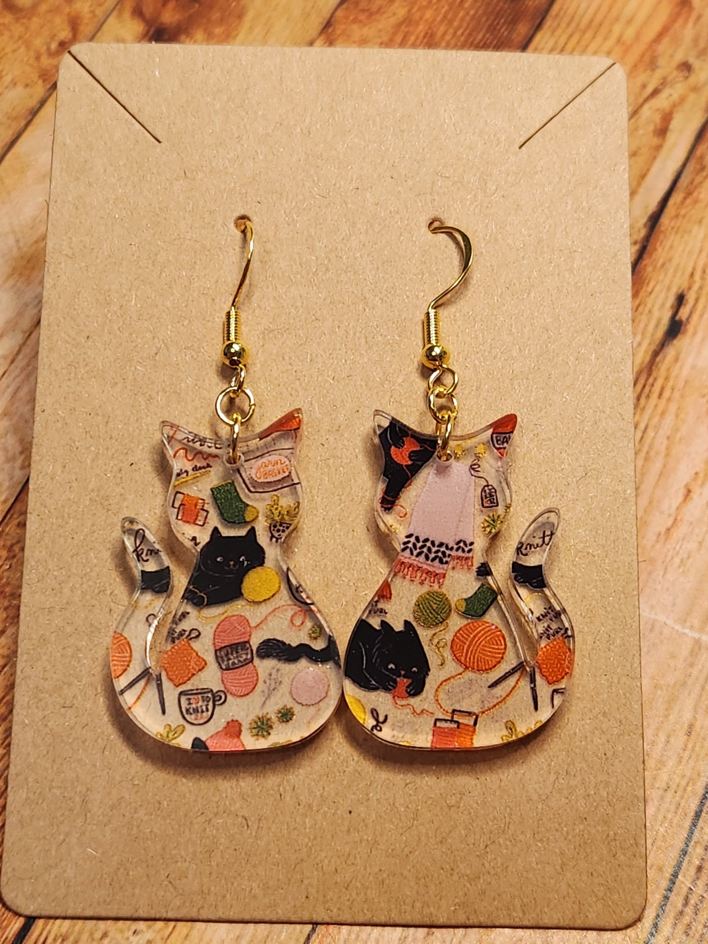 Earrings: Cats (Black Cats and yarn)
