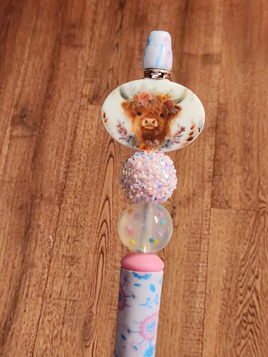 Beaded Pen: Cows (Floral Highlamd Cow)