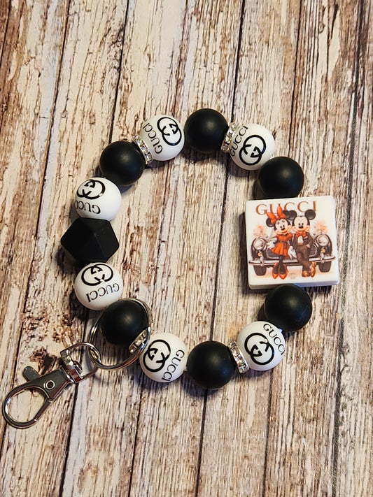 Wristlet: Designer (Gucci)