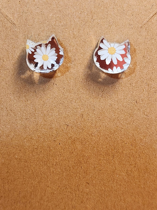 Stud Earrings: Cats (Daisy)