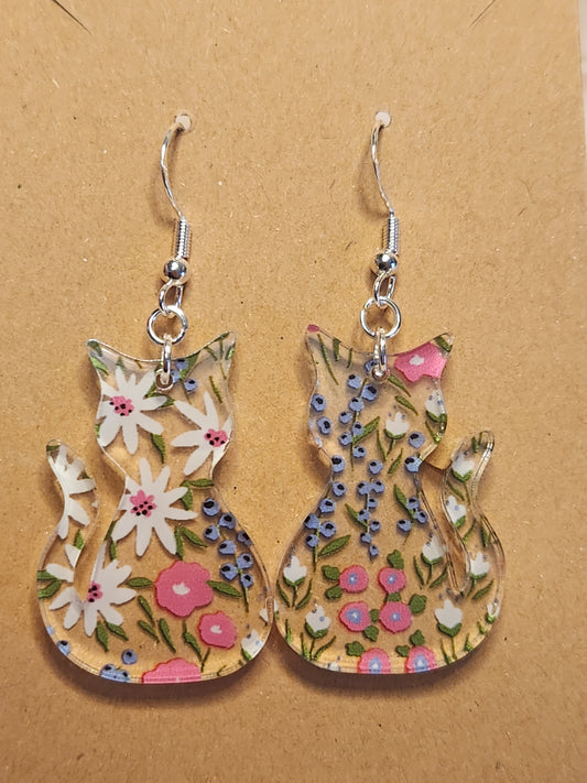 Earrings: Cats (Floral, pink, purple, white)