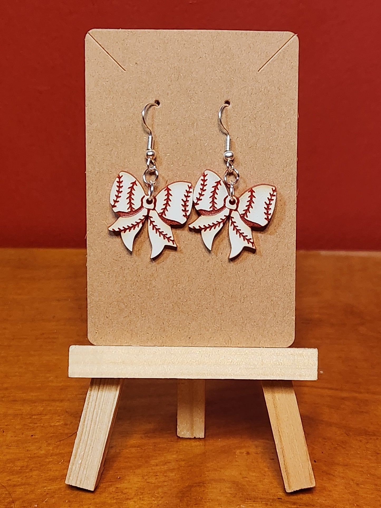 Earrings: Baseball (bows)