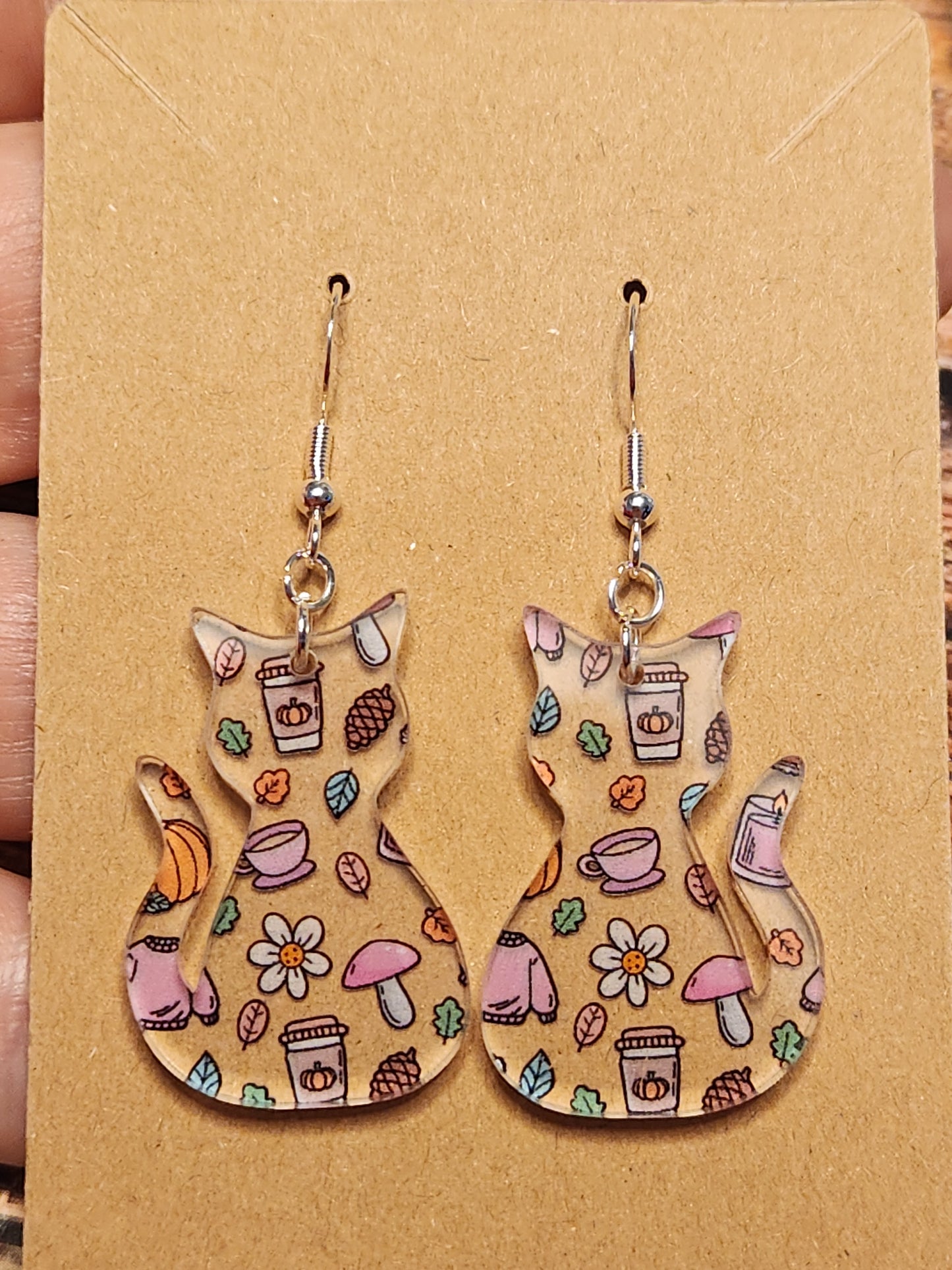 Earrings: Cats (Cats and lattes, winter)