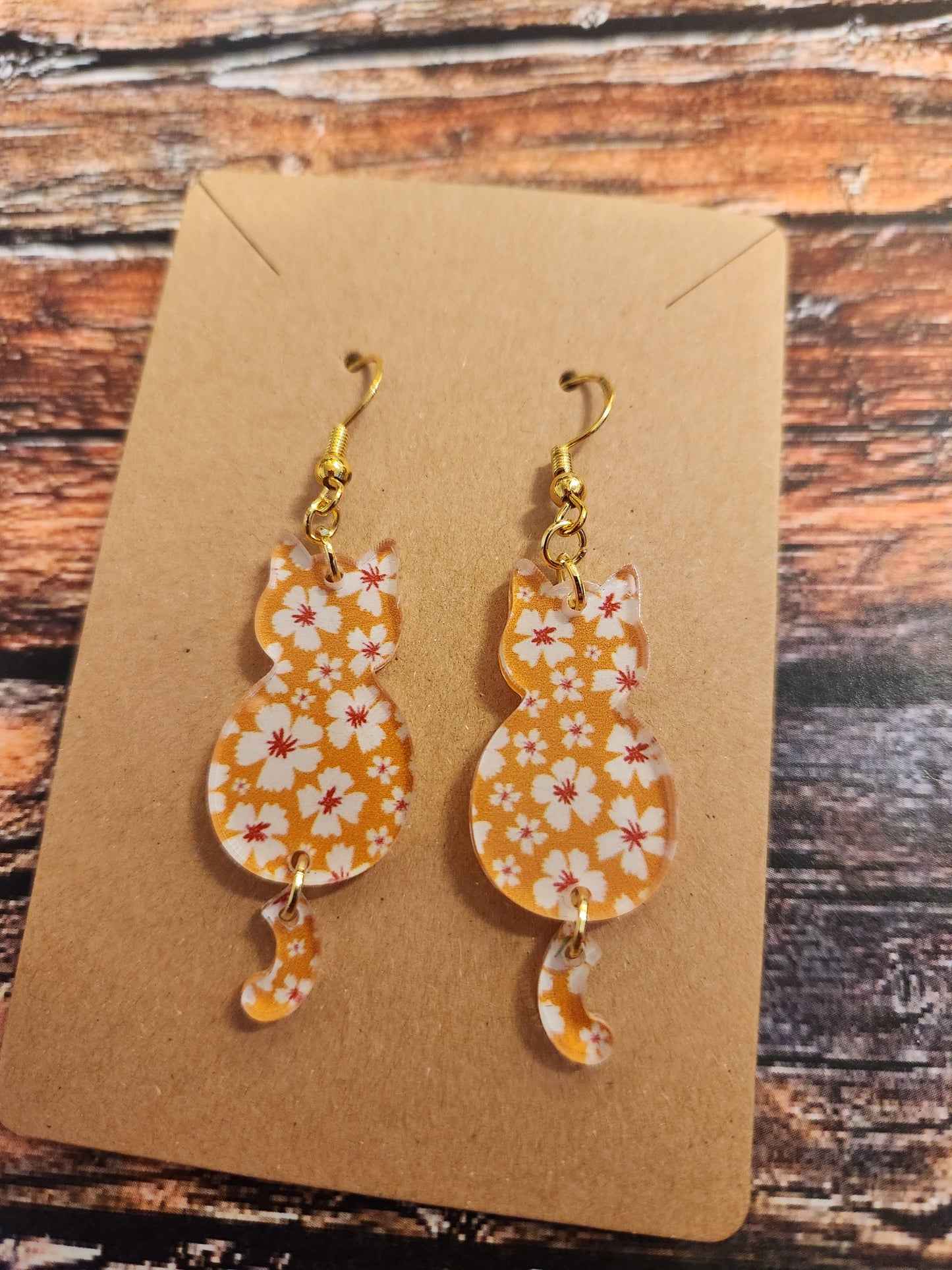 Earrings: Cats (Fall, Floral, brown, orange)