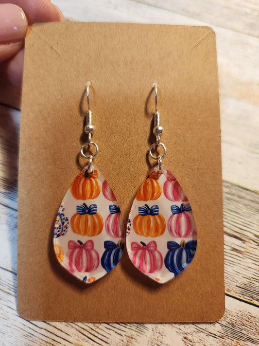 Earrings: Fall (Pink, orange and blue pumpkins)