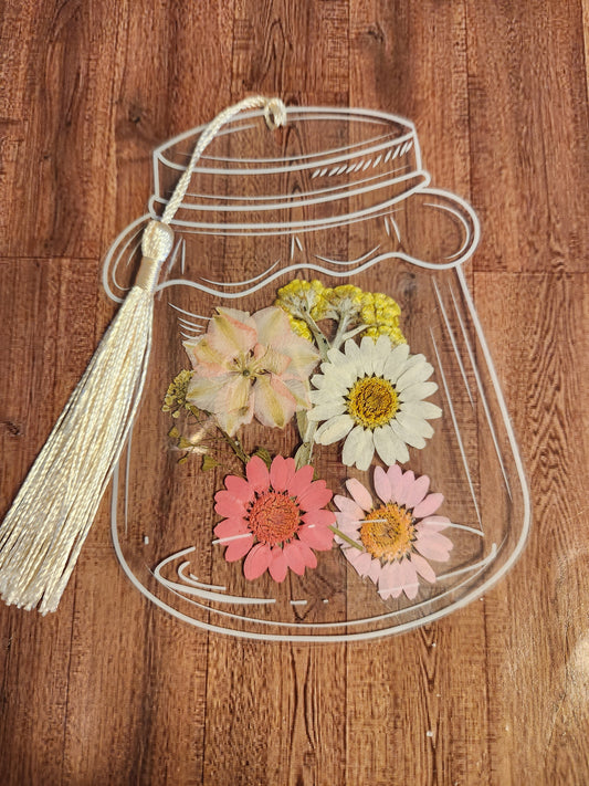 Bookmark: Shades of pink, yellow, and cream (cream tassel)