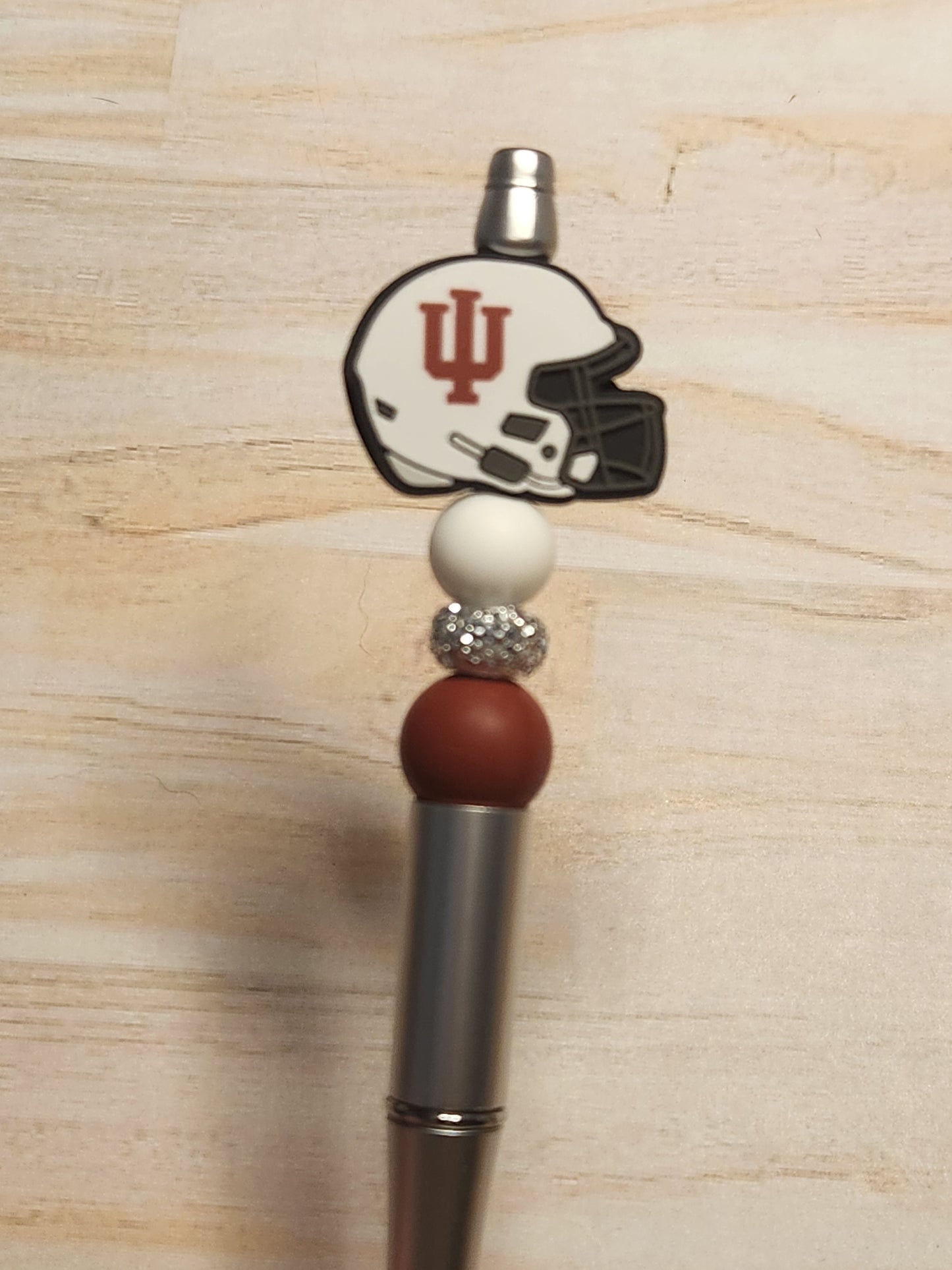 Beaded Pen: Hoosiers (football, helmet and glitter sparkle)
