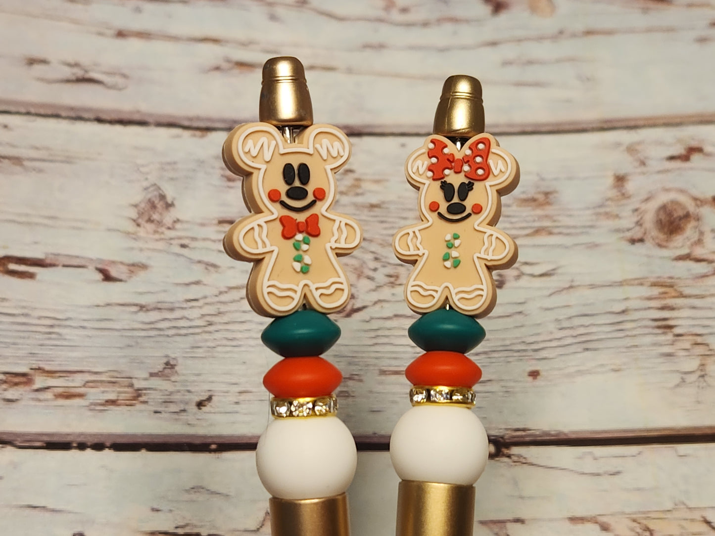 Beaded Pen: Winter (Minnie)