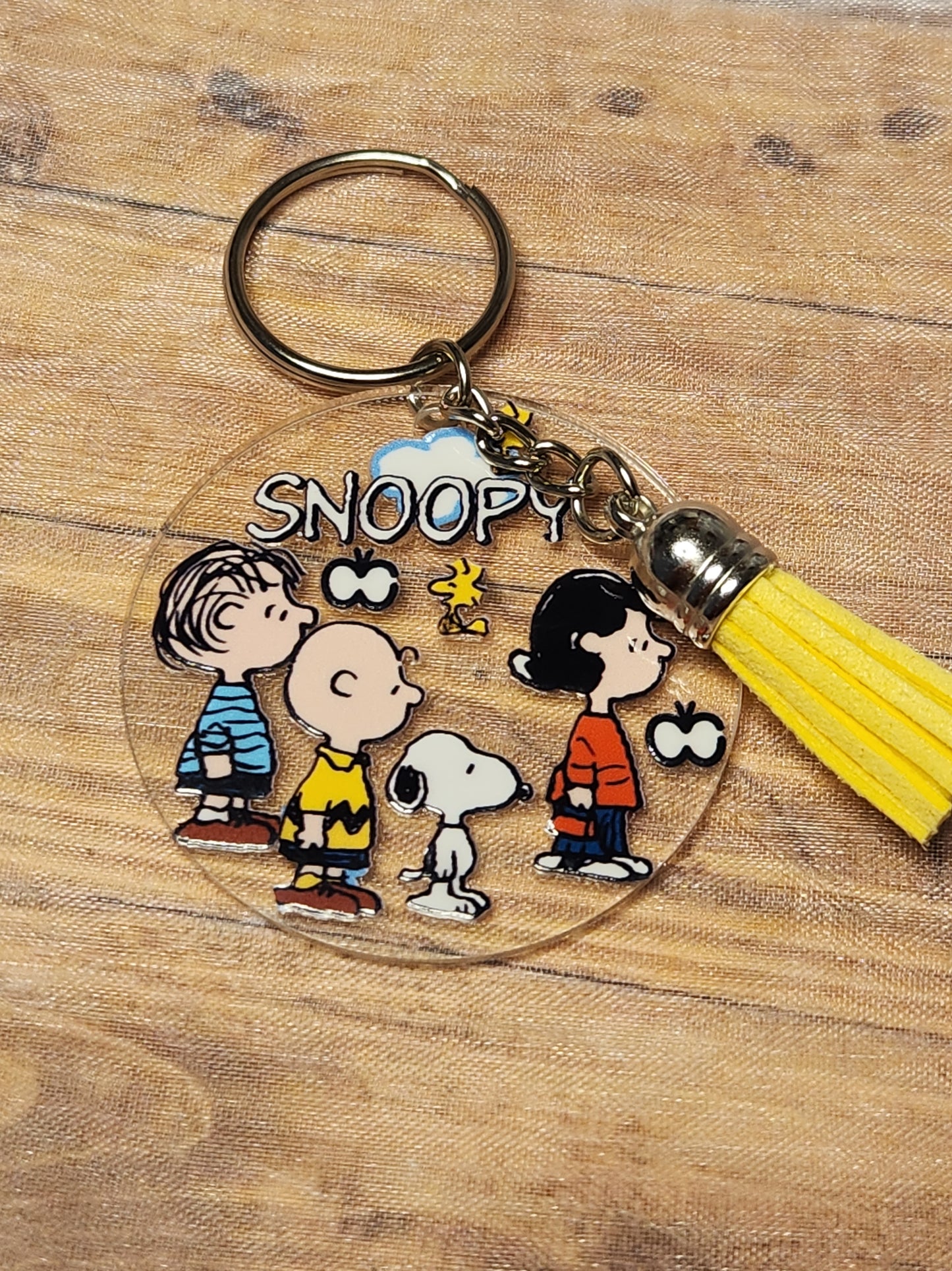 Circle Keychain: Snoopy and Friends