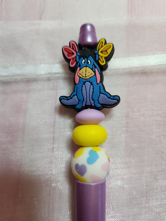 Beaded Pen: Pooh (Eeyore and butterflies)